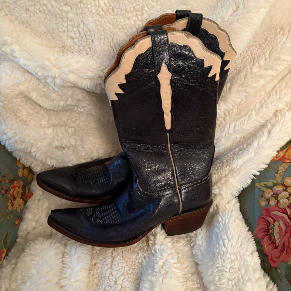 Classic Lucchese Navy and Cream Western Cowboy Boots